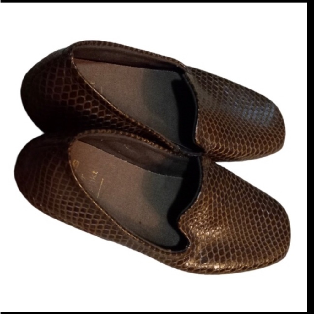 Vintage Brown Woman Snakeskin Pattern Loafers Size 42 European